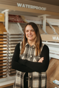 Amber Woolgar, Administration